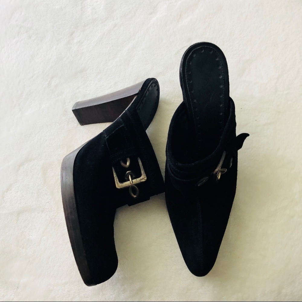 Mules Yves Saint Laurent wood Black Suede Buckle